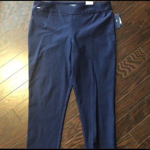 Women’s IZOD Fitted Pull-On Pants